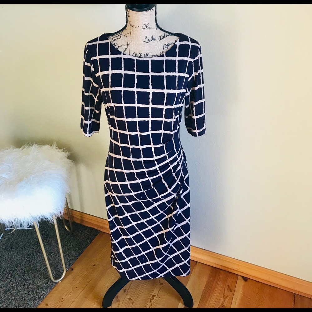 💜2/$15 Mid length plum/tan dress (NWOT)